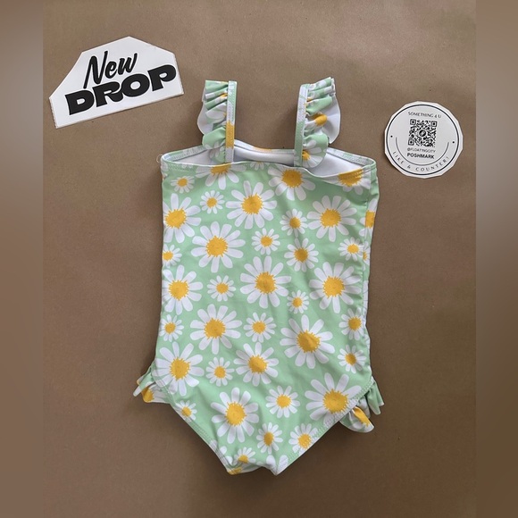 NO BRAND Daisy Green Swimsuit with Ruffles SIZE 3-4Y 3T 4T Water Swim Active - Picture 3 of 3